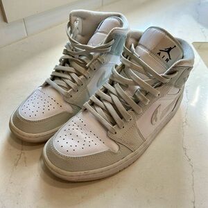 2020 NIKE
Air Jordan 1 Mid 'Swoosh Logo - Men’s 9, white with gray camo swoosh